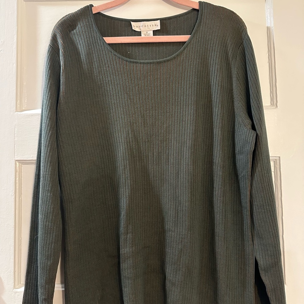 Doncaster Women’s Olive Green Ribbed Long Sleeve Top – Soft Stretch Silk Shirt
